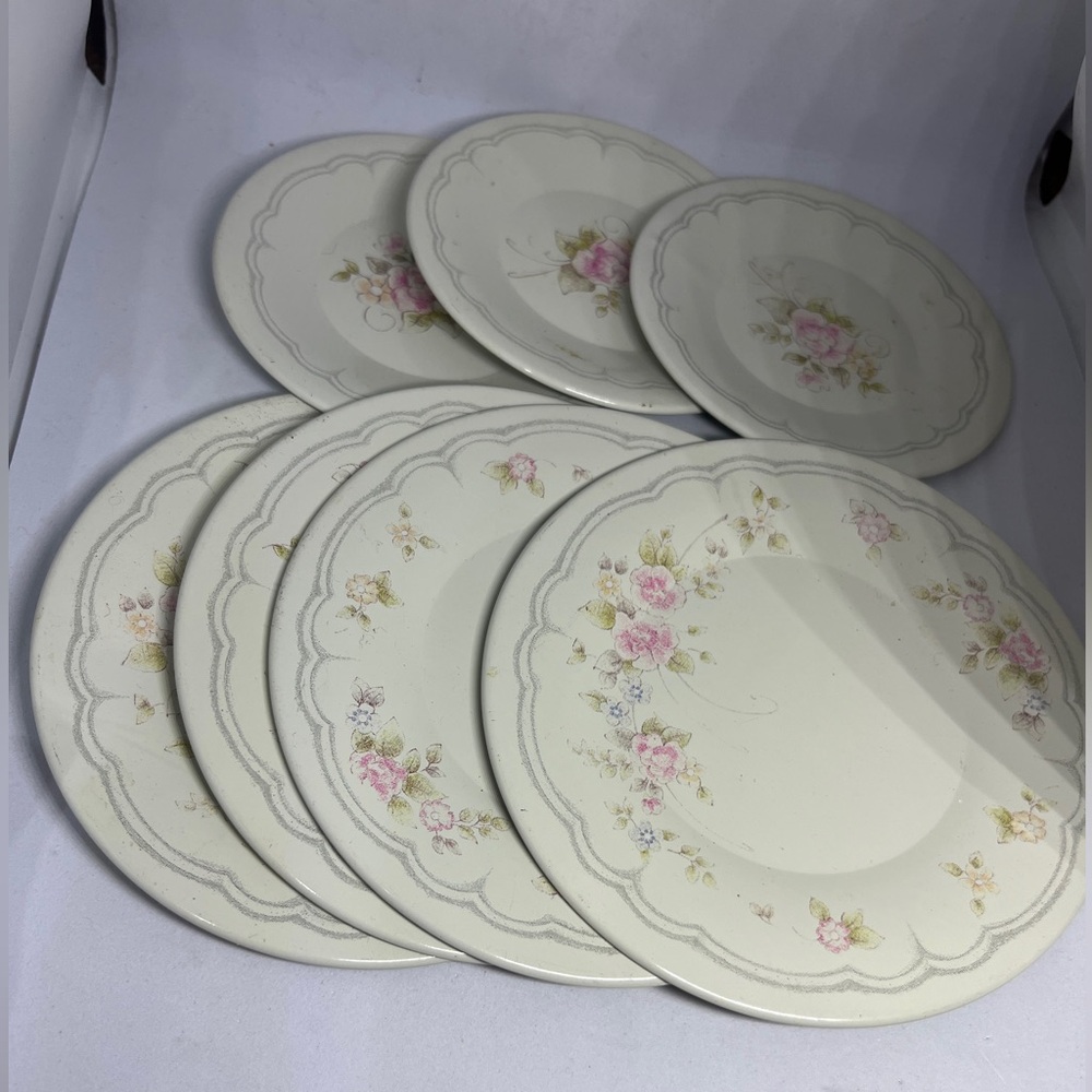 7 Pfaltzgraff Tea Rose Collection  Miniature Tin Plates 4”+3.5” Child’s  Tea Set
